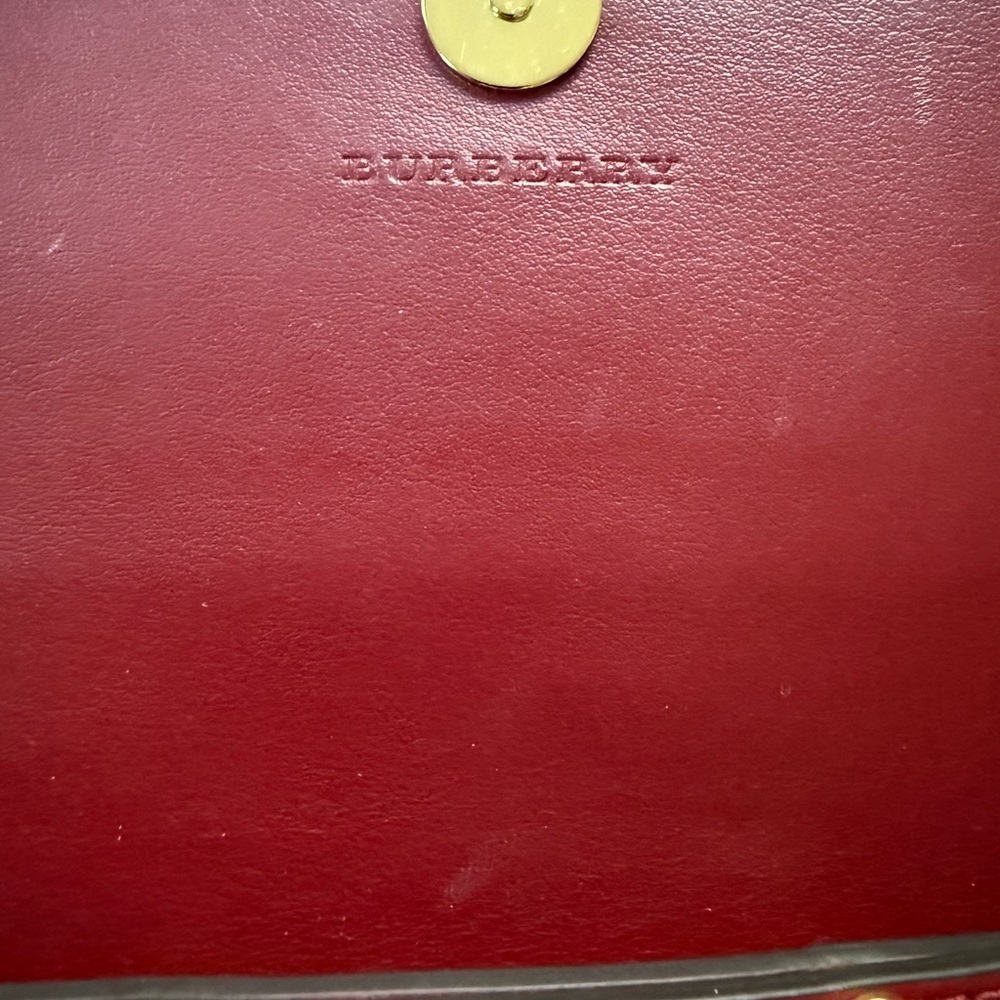 Burberry Wine Red Crossbody Wallet on Gold Chain - Picture 4 of 5